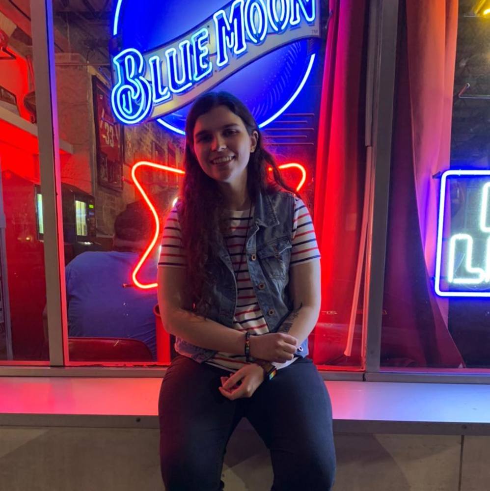 Meet your Posher, Steph